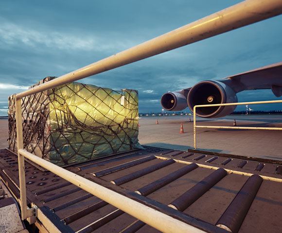 Air Freight loading on plane